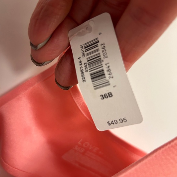 NEW Gap wireless bra 36B NWT - Picture 3 of 3